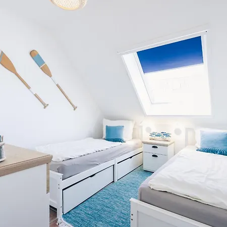 Rauchschwalbe * Ostseeheilbad Zingst